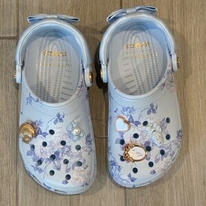 CROCS x LoveShack Fancy classic Clog Mineral Blue Size W6 New In Box